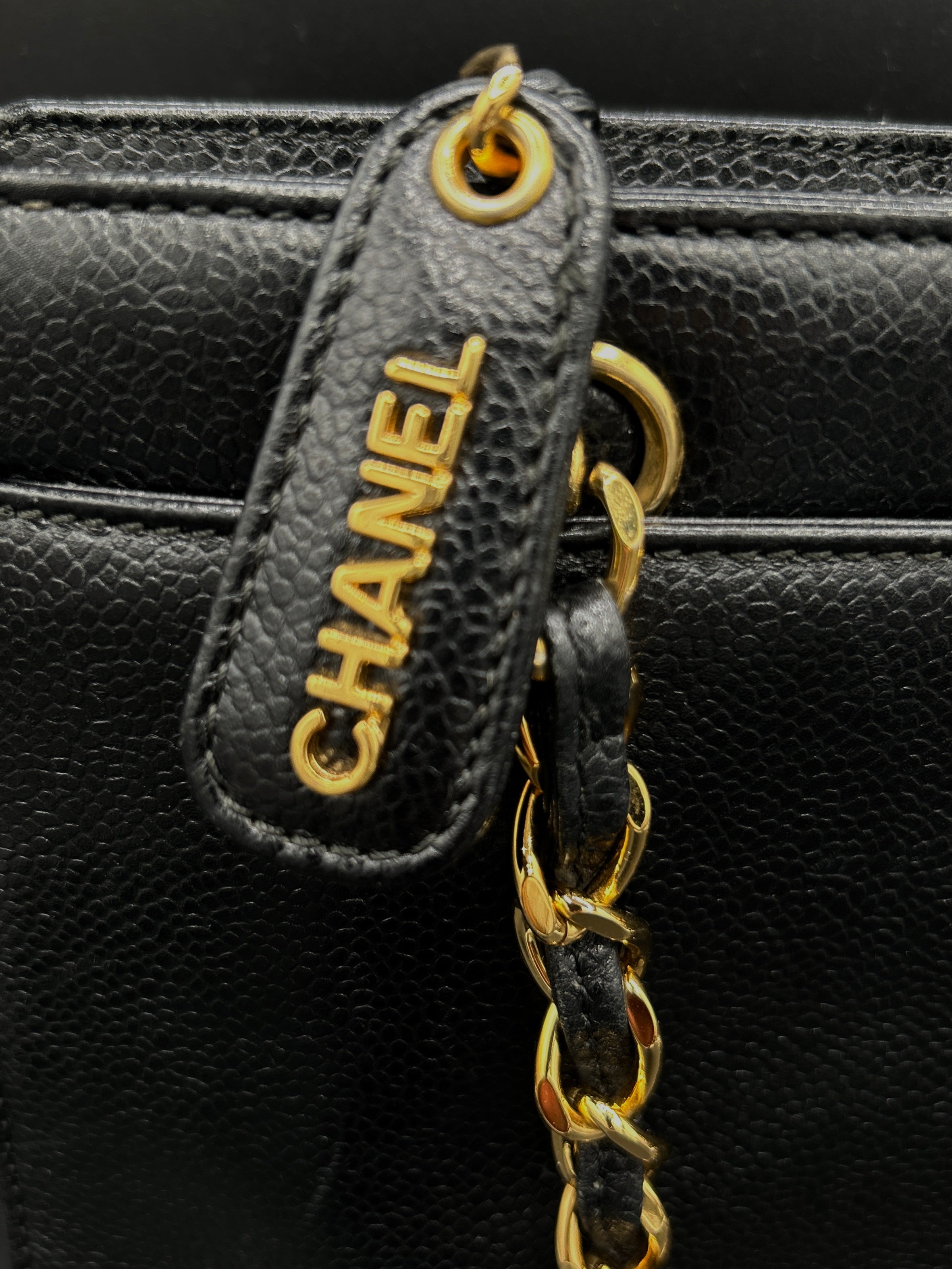 CHANEL- CAVIAR 1999 VINTAGE